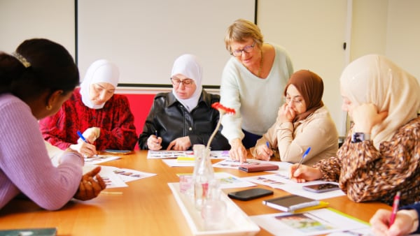 Puzzelboekje Spelenderwijs Nederlands oefenen